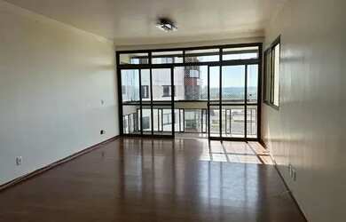 Imagem: O apartamento possui 3 Dormitórios, 4 Banheiros, 2 Vagas na