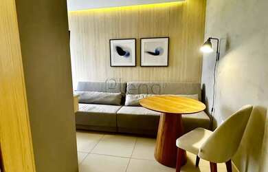 Imagem: O apartamento possui 1 Dormitório, 1 Banheiro, 1 Vaga na garagem