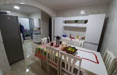 Imagem 5: Casa com 2 dormitórios à venda com outra casa nos fundos, 170 m² por...