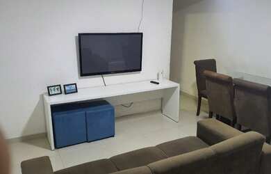 Imagem: A casa possui 2 Dormitórios, 1 Banheiro e Imóvel mobiliado