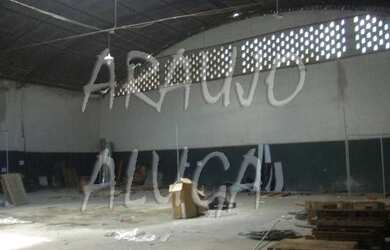 Imagem: O depósito possui 600m² de Área e está localizado em Vista