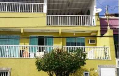 Imagem: A casa em condomínio possui 3 Dormitórios, 3 Banheiros, 1