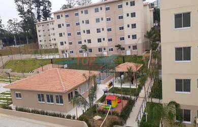 Imagem: O apartamento possui 2 Dormitórios, 1 Banheiro, 1 Vaga na garagem