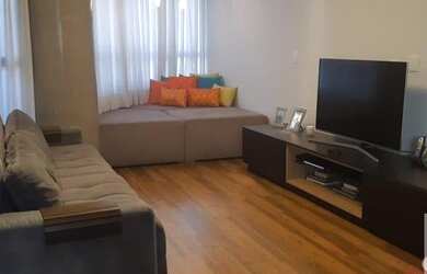 Imagem: O apartamento possui 2 Dormitórios, 2 Banheiros, 1 Vaga na