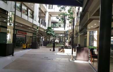 Imagem 3: Vendo Lojas no Shopping Cittá América na Barra da Tijuca