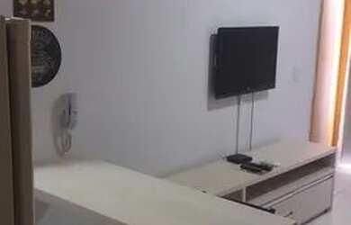 Imagem: O apartamento possui 1 Dormitório, 1 Banheiro, 1 Vaga na garagem