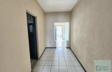 Imagem: O apartamento possui 2 Dormitórios, 1 Banheiro, 90m² de Área