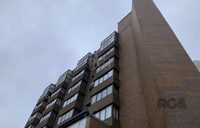 Imagem 2: Apartamento 1 dormitório, 1 banheiro, 2 vagas de garagem no Bairro Independência em Porto