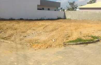 Imagem: O terreno possui 365m² de Área e está localizado em Piranema