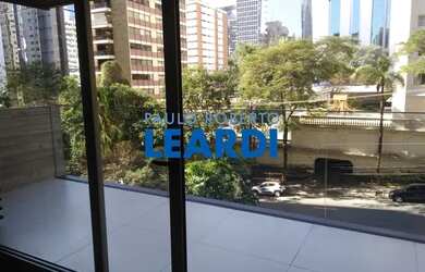 Imagem: O depósito possui 416m² de Área e está localizado em Bairro