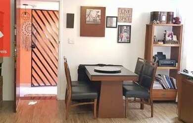 Imagem: A casa possui 3 Dormitórios, 3 Banheiros, 3 Vagas na garagem