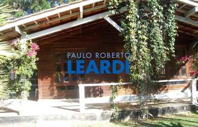 Imagem: A casa em condomínio possui 3 Dormitórios, 5 Banheiros, 5