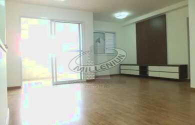 Imagem: O apartamento possui 2 Dormitórios, 2 Banheiros, 2 Vagas na