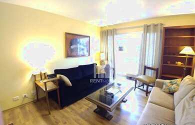 Imagem: O apartamento possui 1 Dormitório, 1 Banheiro, 1 Vaga na garagem