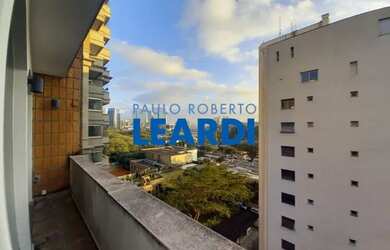 Imagem: O apartamento na cobertura possui 4 Dormitórios, 4 Banheiros