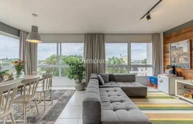 Imagem: O apartamento possui 3 Dormitórios, 3 Banheiros, 2 Vagas na