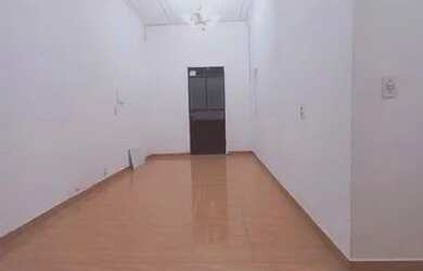 Imagem: A casa possui 2 Dormitórios e 1 Banheiro e está localizado