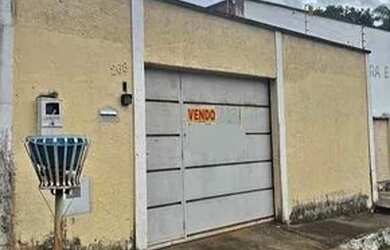 Imagem 1: m casa a venda bem localizada