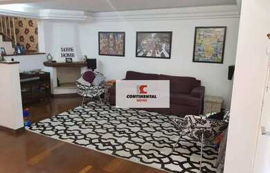 Imagem: A casa possui 4 Dormitórios, 2 Banheiros, 2 Vagas na garagem