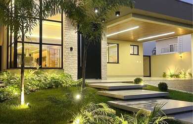 Imagem: A casa em condomínio possui 4 Dormitórios, 5 Banheiros, 3