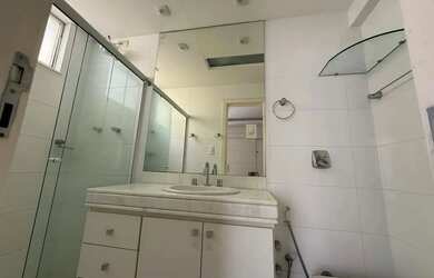 Imagem 10: Imóvel para aluguel tem 177 metros quadrados com 3 quartos em Bom Pastor...