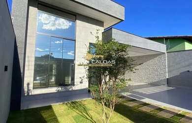 Imagem: A casa possui 3 Dormitórios, 5 Banheiros, 5 Vagas na garagem