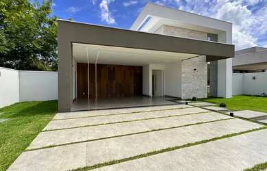 Imagem: A casa em condomínio possui 4 Dormitórios, 4 Banheiros, 3