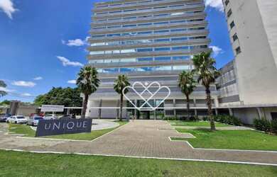 Imagem: O depósito possui 1 Vaga na garagem, 32m² de Área e está