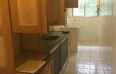 Imagem: O apartamento possui 1 Dormitório, 1 Banheiro, 1 Vaga na garagem