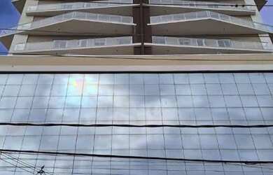 Imagem 2: Apto. Centro, San Blas,3 quartos com suites, sacada com churrasqueira,...