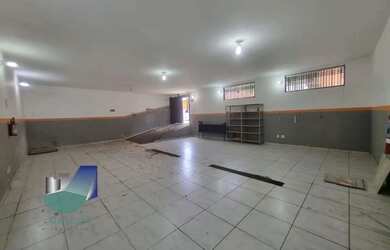 Imagem: O depósito possui 102m² de Área e está localizado em Vila