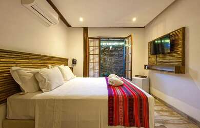 Imagem 5: Casa para locação em Praia da Baleia com 5 quartos, sendo 5 suítes...