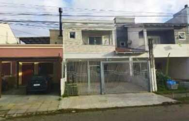 Imagem: A casa possui 1 Dormitório, 1 Banheiro, 166m² de Área e