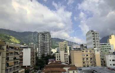 Imagem: O apartamento possui 2 Dormitórios, 2 Banheiros e 58m² de