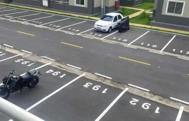 Imagem: O apartamento possui 2 Dormitórios, 2 Banheiros, 1 Vaga na