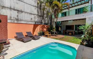 Imagem 10: Casa à venda na Praia dos Amores em Balneário Camboriú