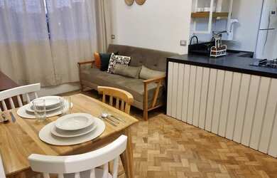 Imagem: O apartamento possui 1 Dormitório, 1 Banheiro, 48m² de Área