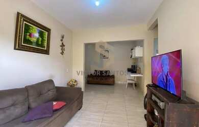 Imagem: A casa possui 2 Dormitórios, 2 Banheiros, 1 Vaga na garagem