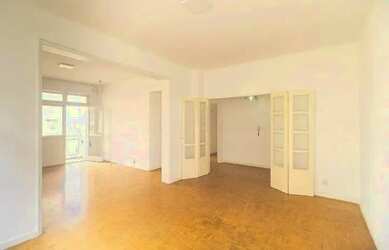 Imagem: O apartamento possui 3 Dormitórios, 2 Banheiros, 139m² de