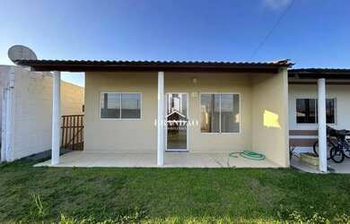 Imagem: A casa possui 2 Dormitórios, 1 Banheiro e 53m² de Área e