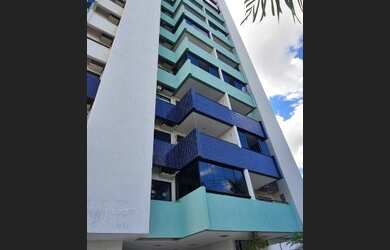 Imagem: O apartamento possui 3 Dormitórios, 2 Banheiros, 2 Vagas na