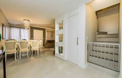 Imagem 3: CASA NO BAIRRO FAZENDA. Piscina, Churrasqueira, 132m² de Áreae2 Vagas...