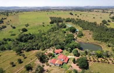 Imagem: A fazenda possui 30m² de Área e está localizado em São