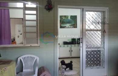 Imagem: A casa possui 3 Dormitórios, 3 Banheiros, 3 Vagas na garagem