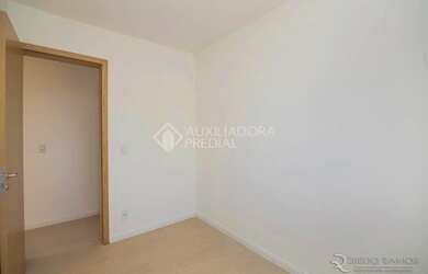 Imagem 7: PORTO ALEGRE - Apartamento Padrão - Jardim Carvalho