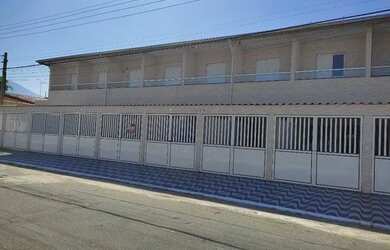 Imagem: A casa em condomínio possui 2 Dormitórios, 2 Banheiros, 1