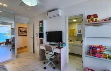 Imagem 12: MAGISTRALE. Piscina, Churrasqueira, VarandaeGuarda roupa