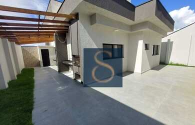 Imagem: A casa em condomínio possui 3 Dormitórios, 2 Banheiros, 2