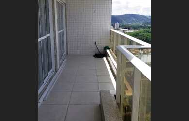 Imagem: O apartamento possui 2 Dormitórios, 2 Banheiros e 128m² de