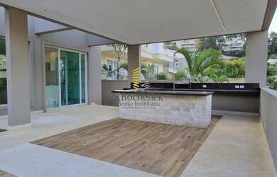 Imagem: A casa em condomínio possui 5 Dormitórios, 5 Banheiros, 5